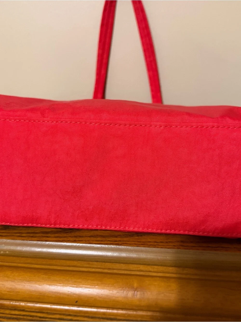 Baggu Red Nylon Bowler Bag in Cherry